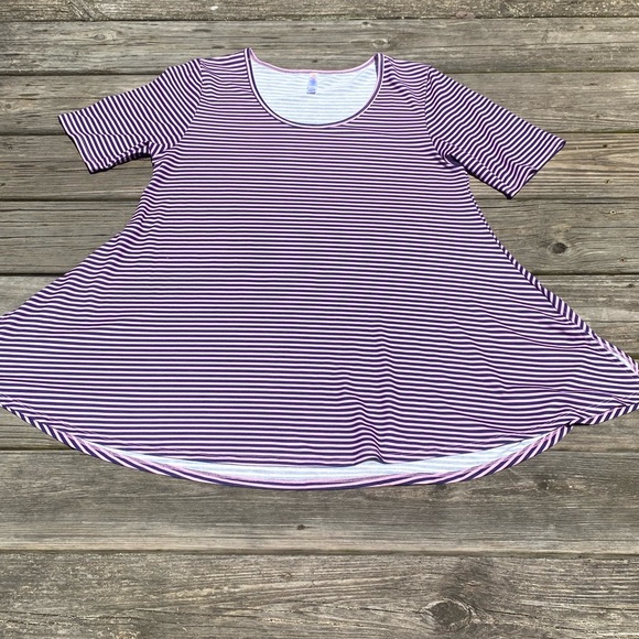 Lularoe Perfect Tee tunic blouse purple and pink horizontal stripe sz Medium - Picture 6 of 9